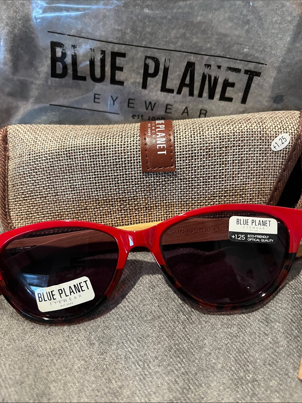 FOR @jblive Two pair Blue Planet Lucia Sun Readers +1.25-NWT - Picture 2 of 8